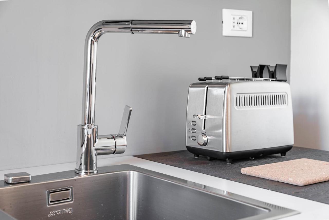 Palazzo '900 Design Flats - Il Caffe Apartment Padova Luaran gambar