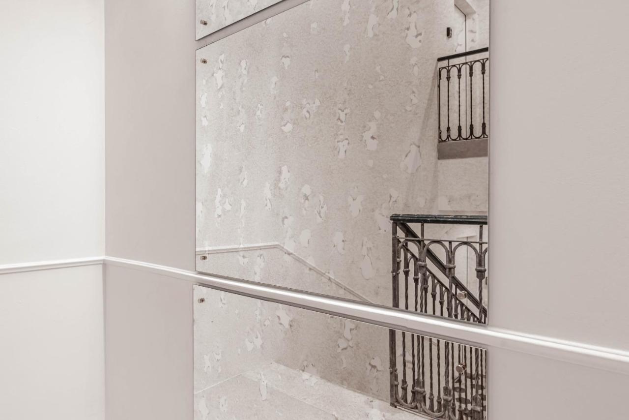 Palazzo '900 Design Flats - Il Caffe Apartment Padova Luaran gambar